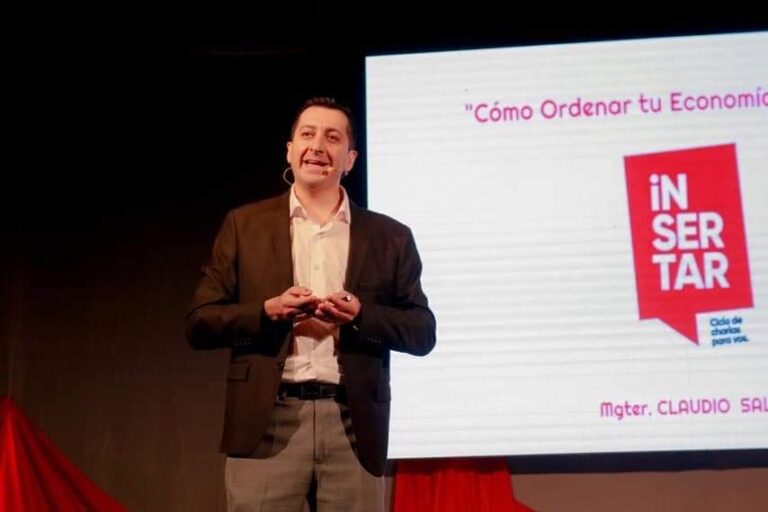 “Me parece que hoy los tiempos que corren nos demandan y nos exigen estar a la altura de lo que un joven necesita, me parece que ahí tenemos que poner el ojo como Departamento”