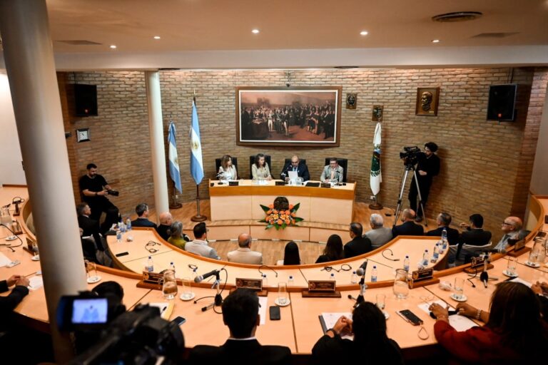 Análisis con memoria: Lo que dejó el mensaje de apertura de sesiones ordinarias del intendente Frontera