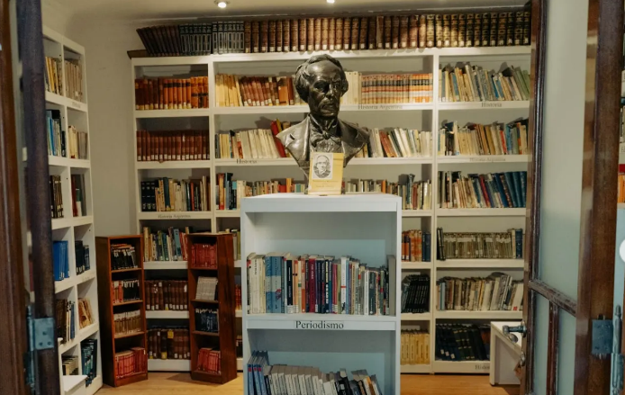 Biblioteca Alberdi de Villa Mercedes durante su aniversario número 121