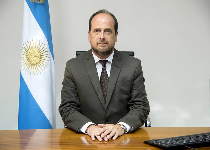 capital delictivo, lavado de dinero, crimen transnacional, narcotráfico, control de capitales, seguridad en Argentina, Eduardo Villalba, Mientras Tanto